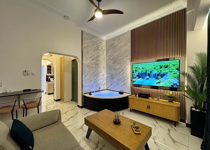 Olympus Luxury Collection - With Jacuzzi And Ancient Theatre View