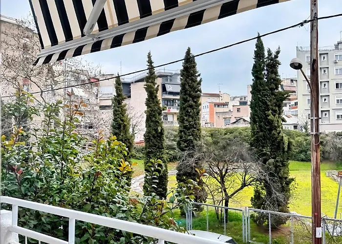 Olympus Luxury Collection - With Jacuzzi And Ancient Theatre View * Larissa